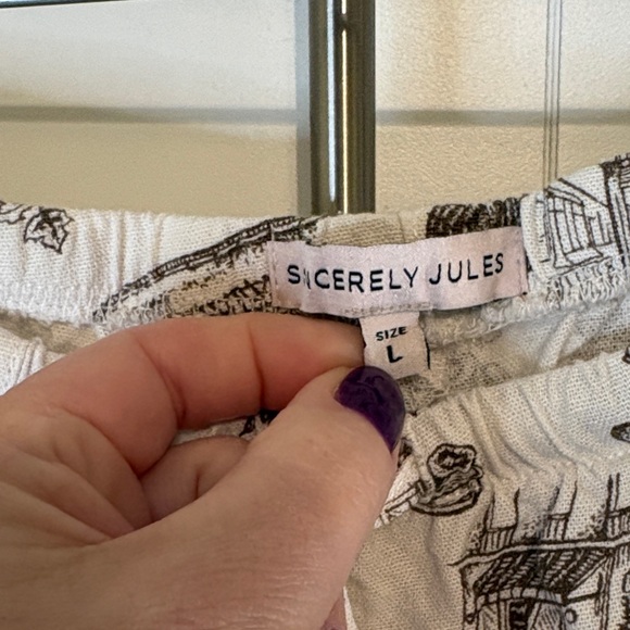 Sincerely Jules Cream Linen Pants with French Street Design, size L - Picture 2 of 7